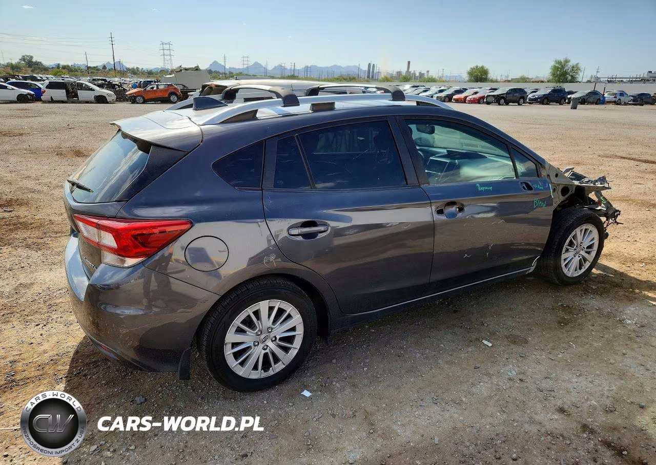 2018 Subaru Impreza Premium Plus VIN:4S3GTAD68J3747002 - 3