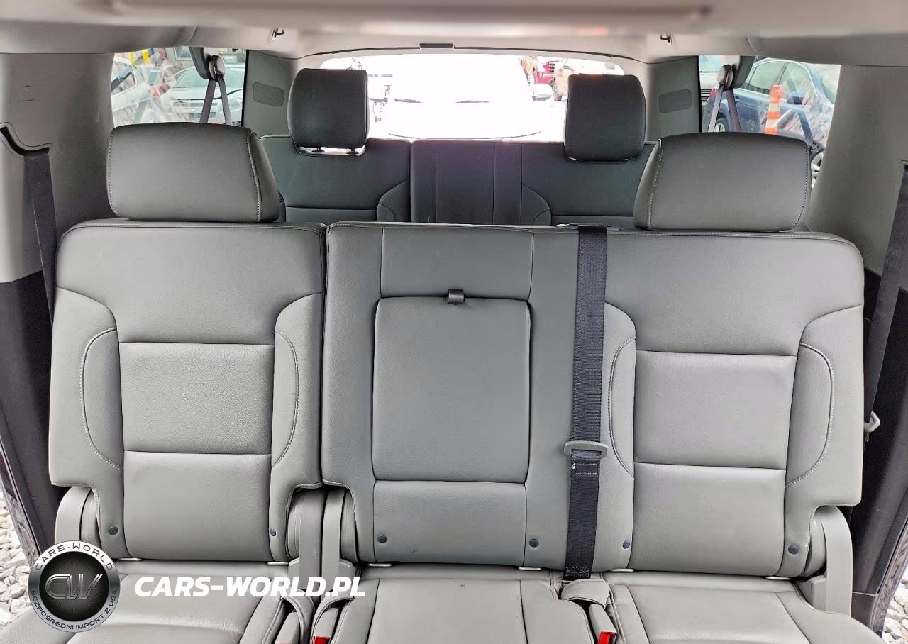 2018 Chevrolet Suburban K1500 Lt VIN:1GNSKHKC2JR329926 - 10
