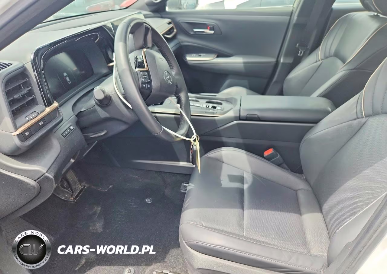 2023 Toyota Crown Limited VIN:JTDAAAAF6P3012785 - 7