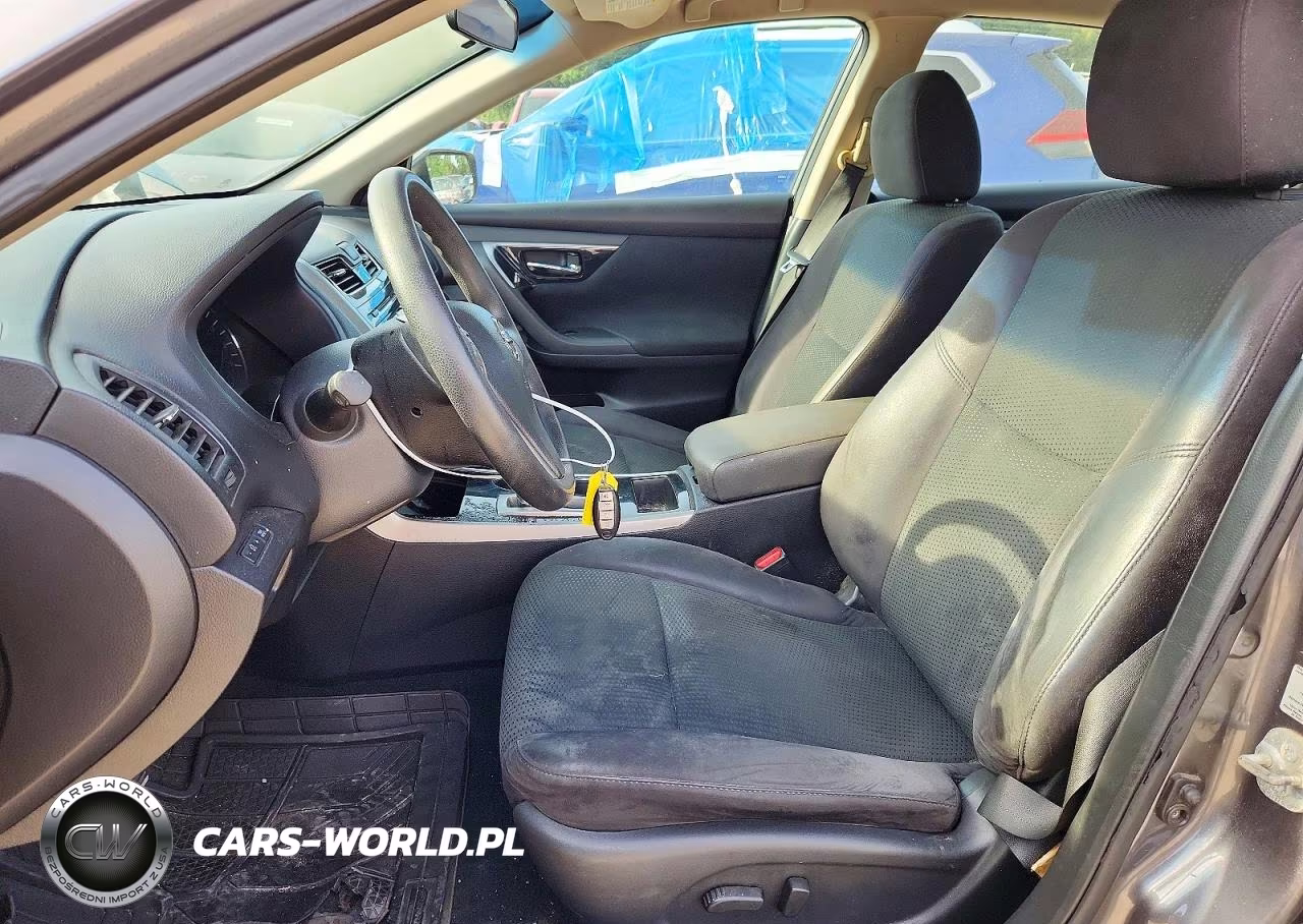 2014 Nissan Altima 2.5 S VIN:1N4AL3AP0EN372222 - 7