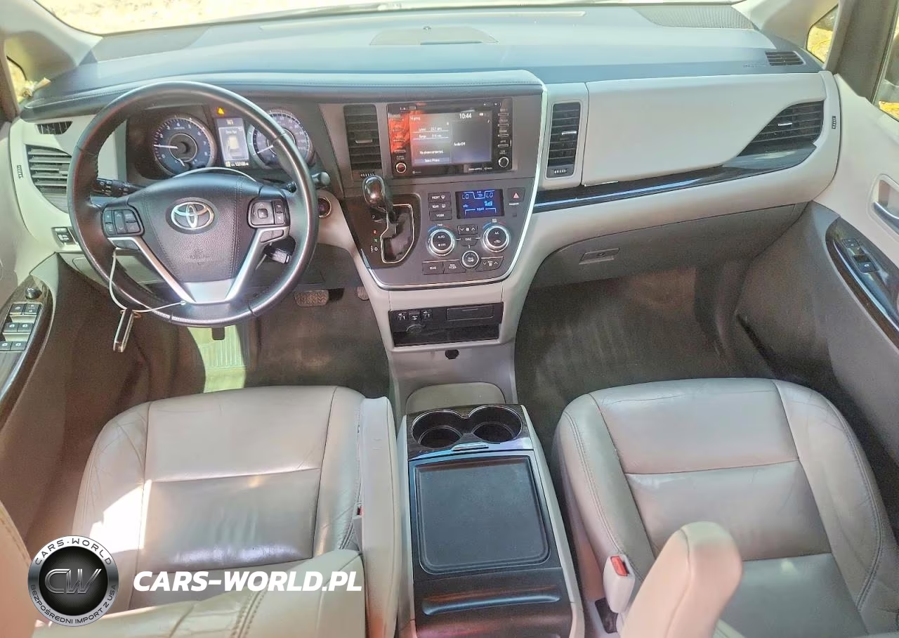 2018 Toyota Sienna Xle 8-Passenger VIN:5TDYZ3DCXJS925169 - 8