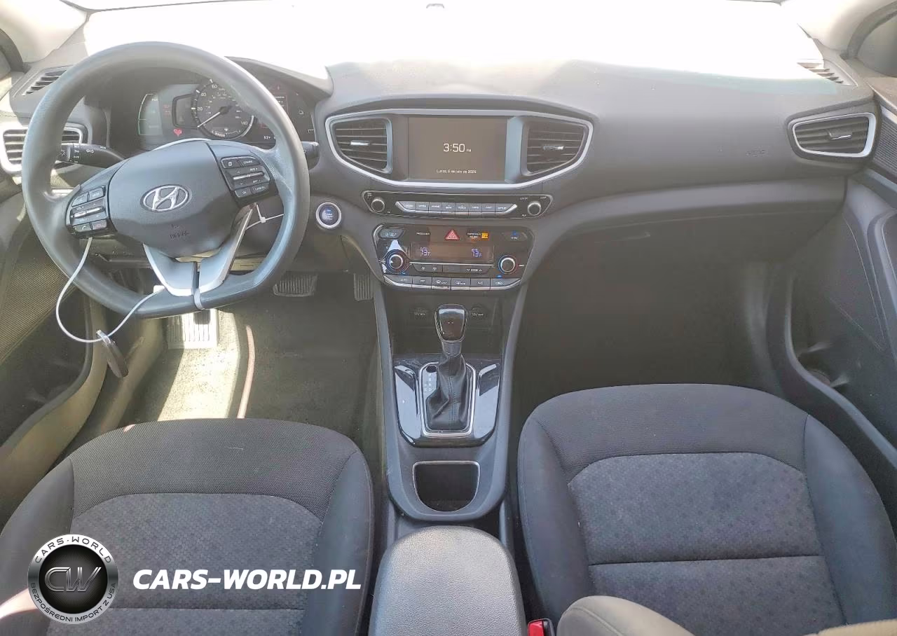 2019 Hyundai Ioniq Blue VIN:KMHC65LC3KU174442 - 8