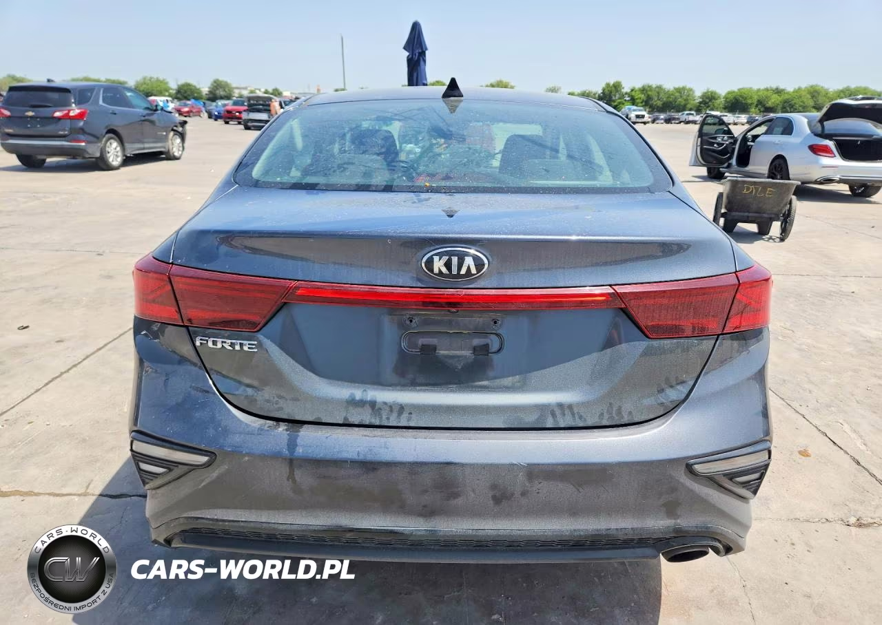 2020 Kia Forte Lxs VIN:3KPF24AD5LE191746 - 6