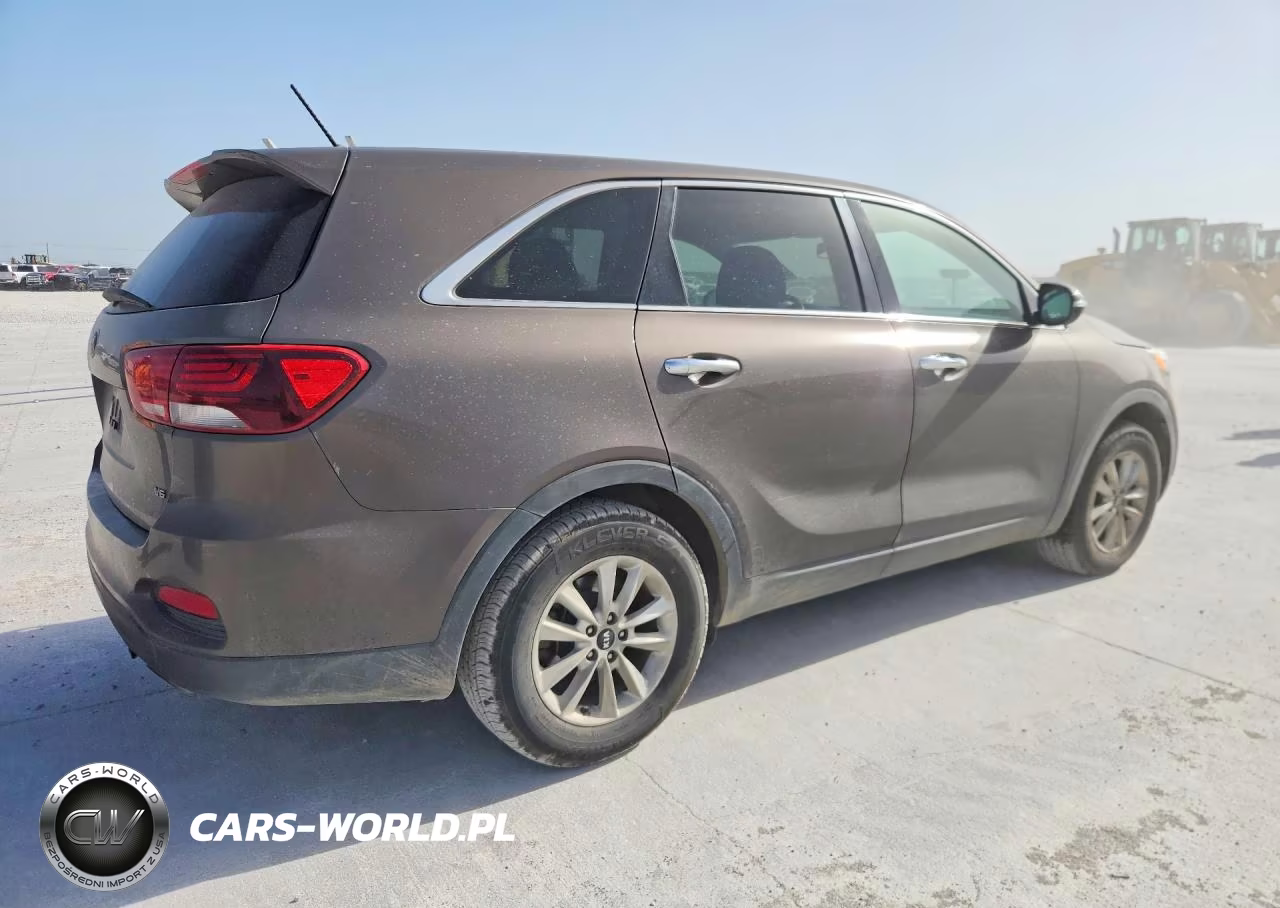 2019 Kia Sorento Lx V6 VIN:5XYPG4A56KG554880 - 3