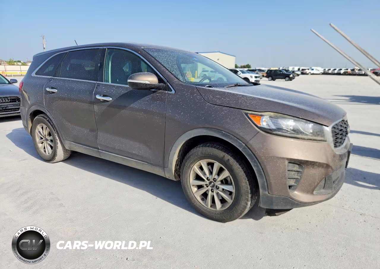 2019 Kia Sorento Lx V6 VIN:5XYPG4A56KG554880 - 4
