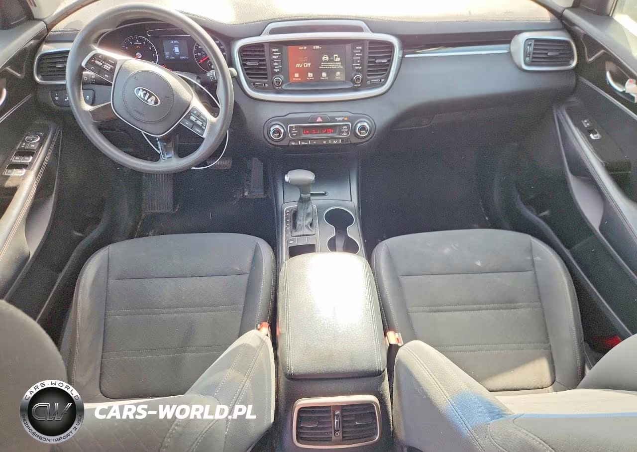 2019 Kia Sorento Lx V6 VIN:5XYPG4A56KG554880 - 8