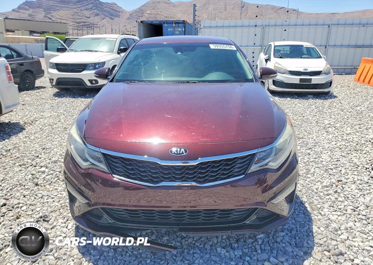 2019 Kia Optima Lx VIN:5XXGT4L31KG360124 - 5