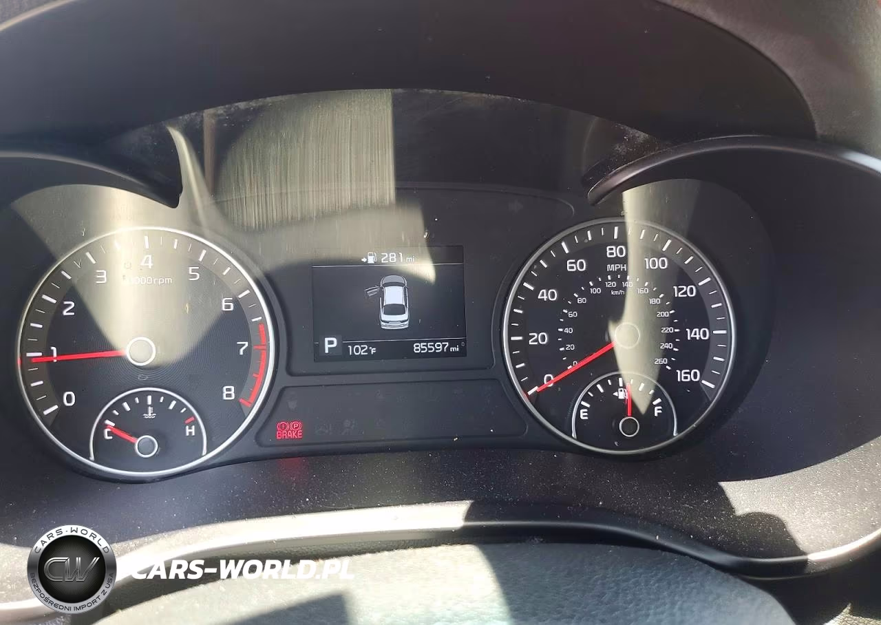 2019 Kia Optima Lx VIN:5XXGT4L31KG360124 - 9