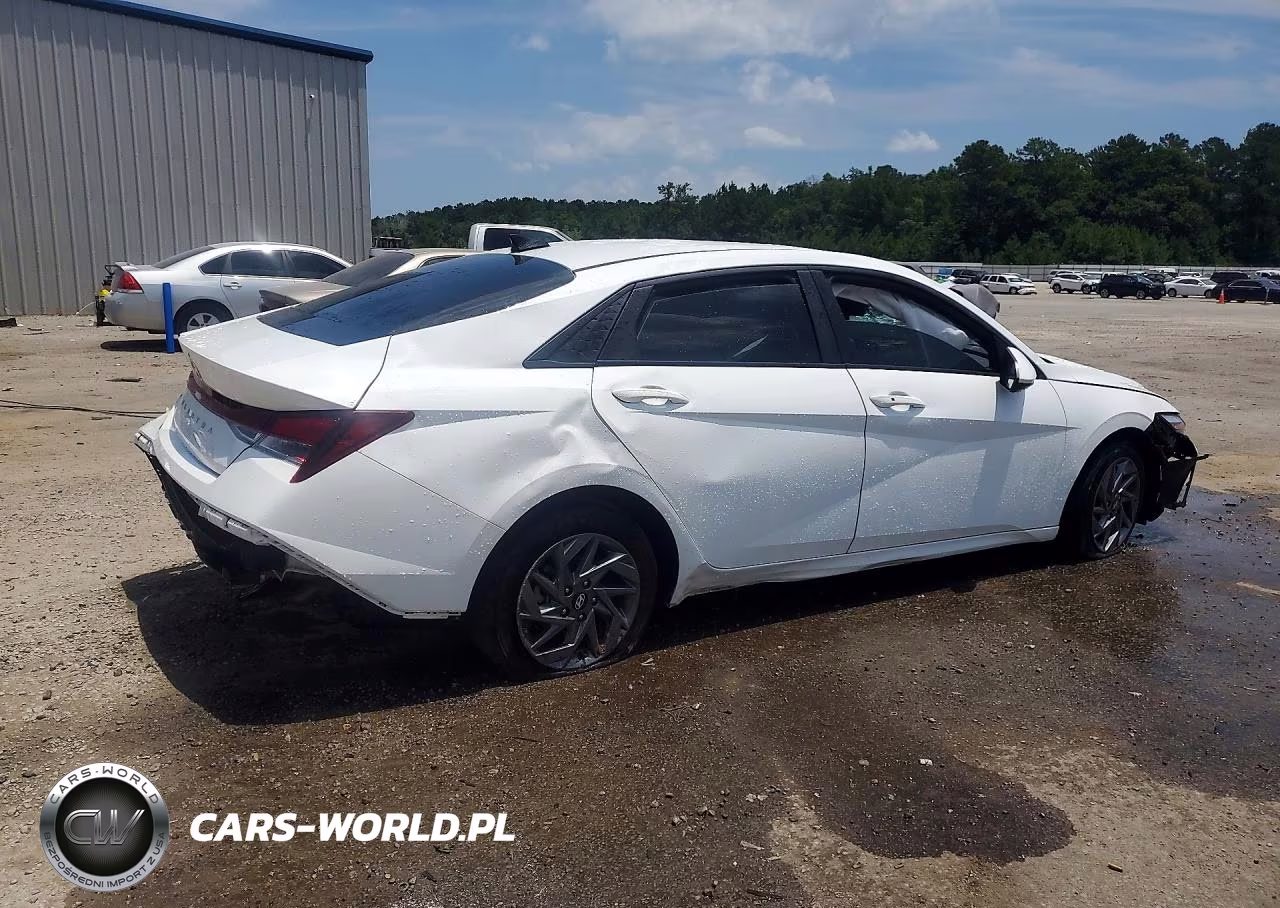 2024 Hyundai Elantra Sel VIN:KMHLM4DG4RU712643 - 3