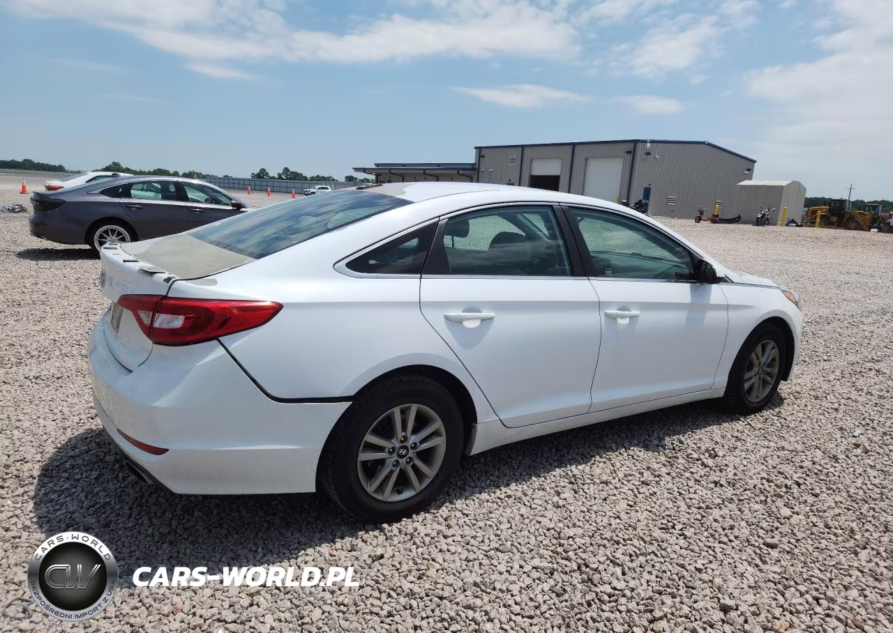 2015 Hyundai Sonata Se VIN:5NPE24AF3FH034357 - 3