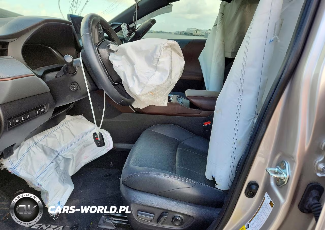 2024 Toyota Venza Limited VIN:JTEAAAAH6RJ155893 - 7