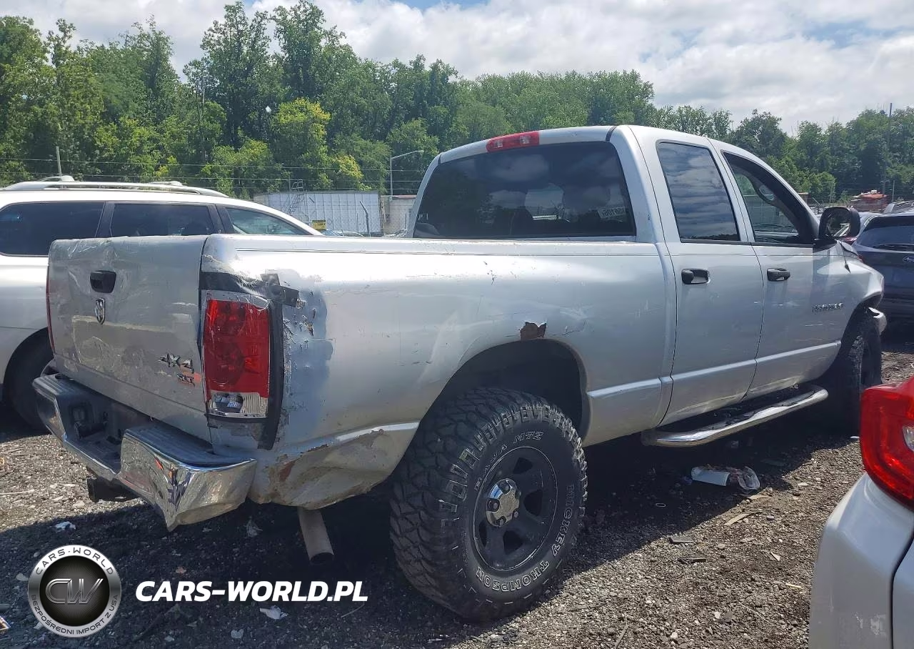 2005 Dodge Ram 1500 VIN:1D7HU18N65S211380 - 3