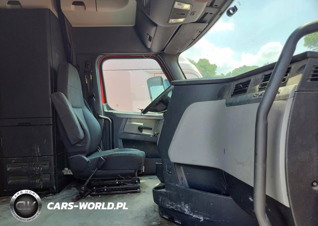 2019 Freightliner Cascadia 126 Semi Truck VIN:3AKJHHDRXKSKG4115 - 5