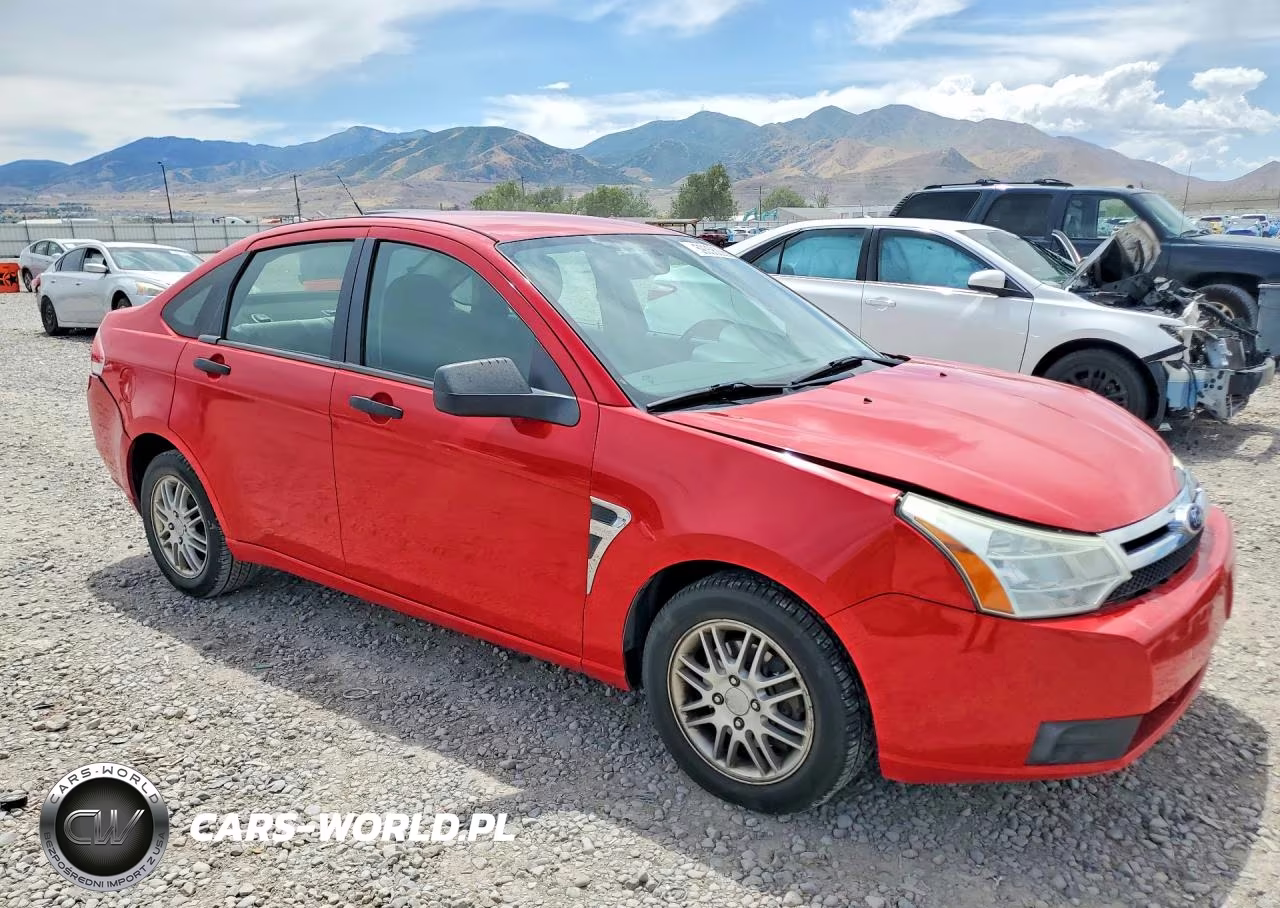 2008 Ford Focus Se VIN:1FAHP35N18W208102 - 4