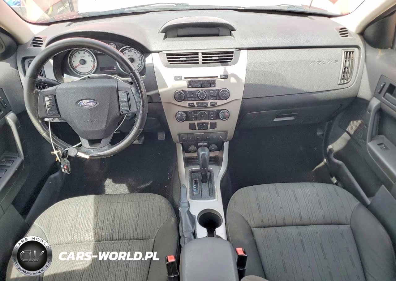 2008 Ford Focus Se VIN:1FAHP35N18W208102 - 8