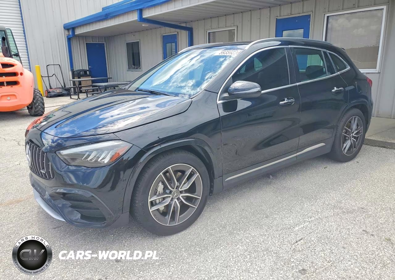 2025 Mercedes-Benz Gla 35 Amg – zdjęcie 1 z 13