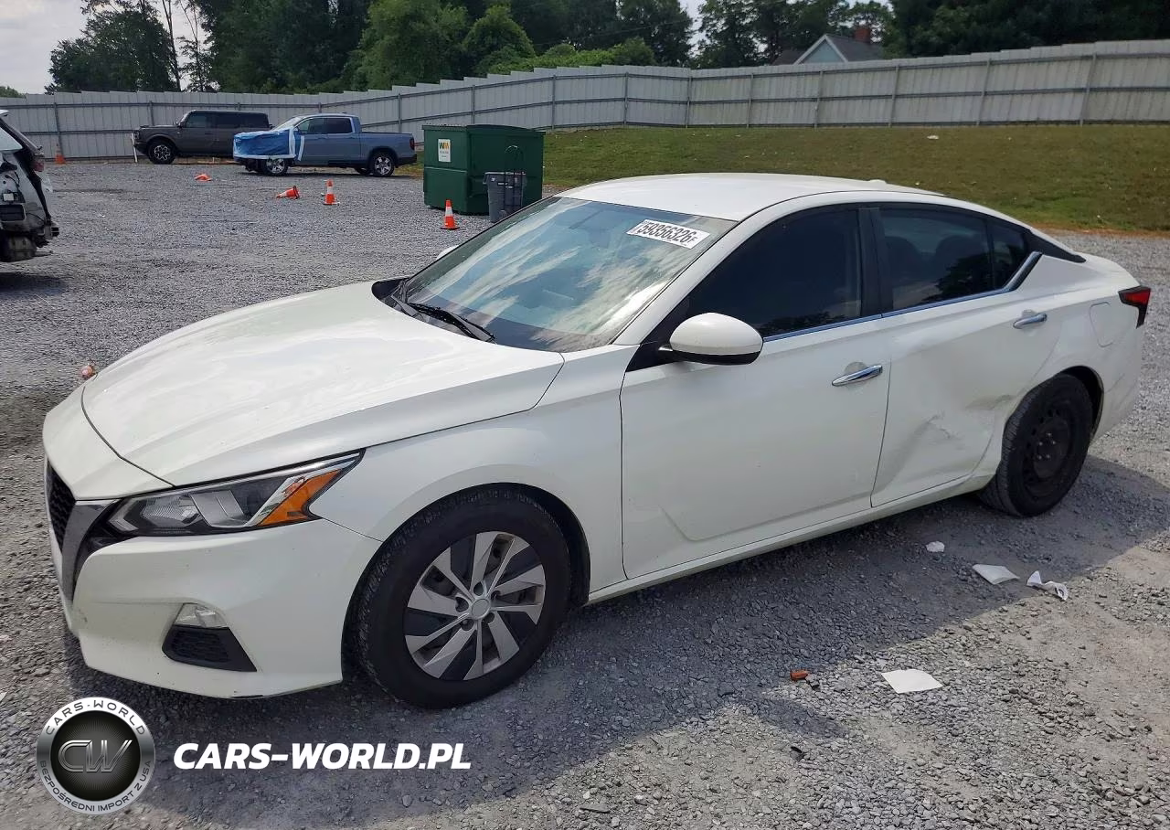 2019 Nissan Altima S