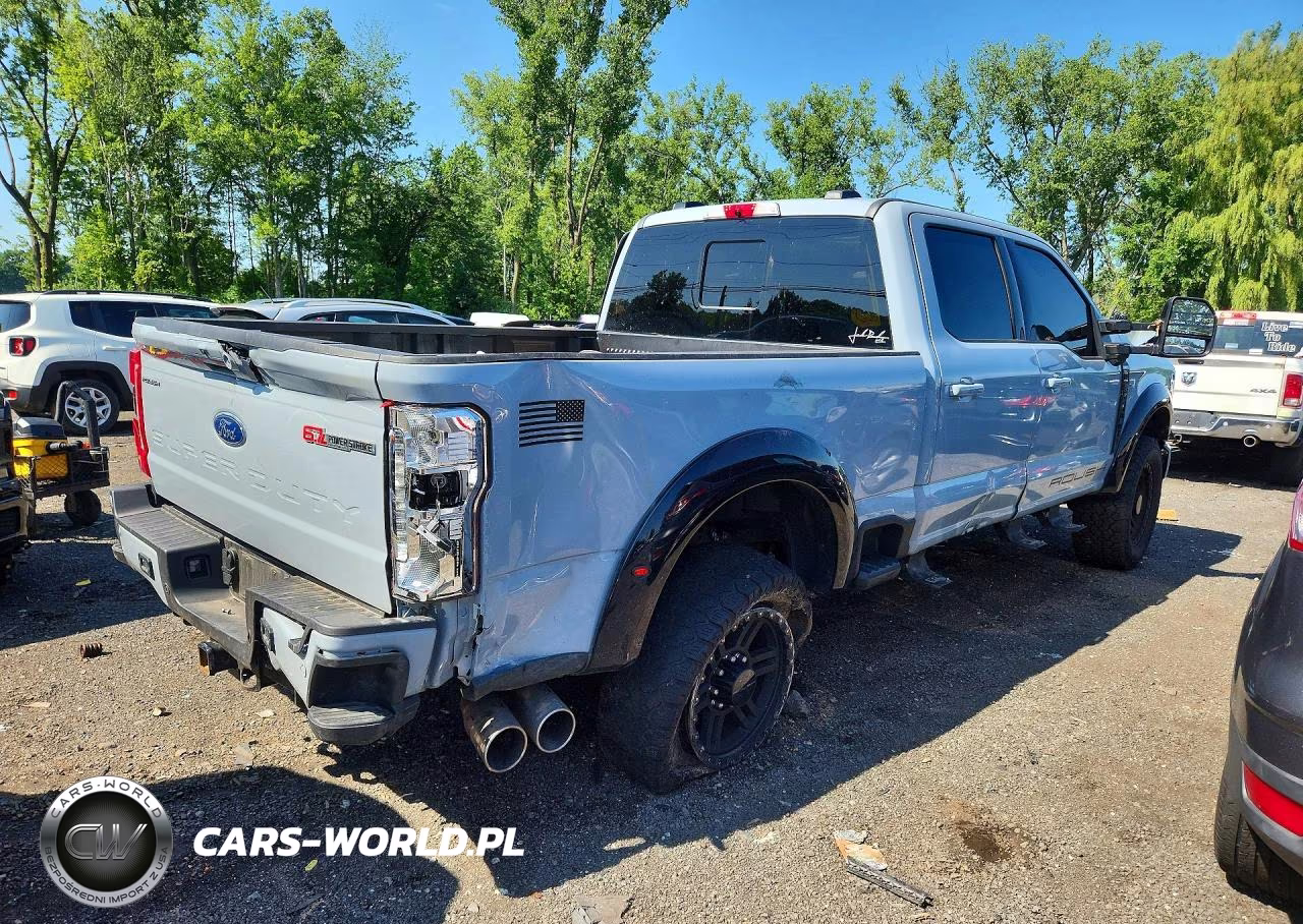 2024 Ford F250 Super Duty VIN:1FT8W2BM5REF41025 - 3