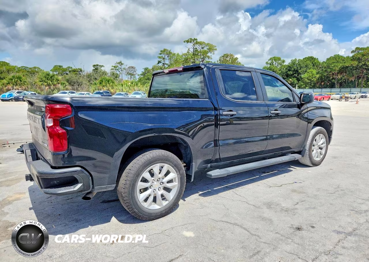 2024 Chevrolet Silverado C1500 Custom VIN:3GCPABEK7RG135101 - 3