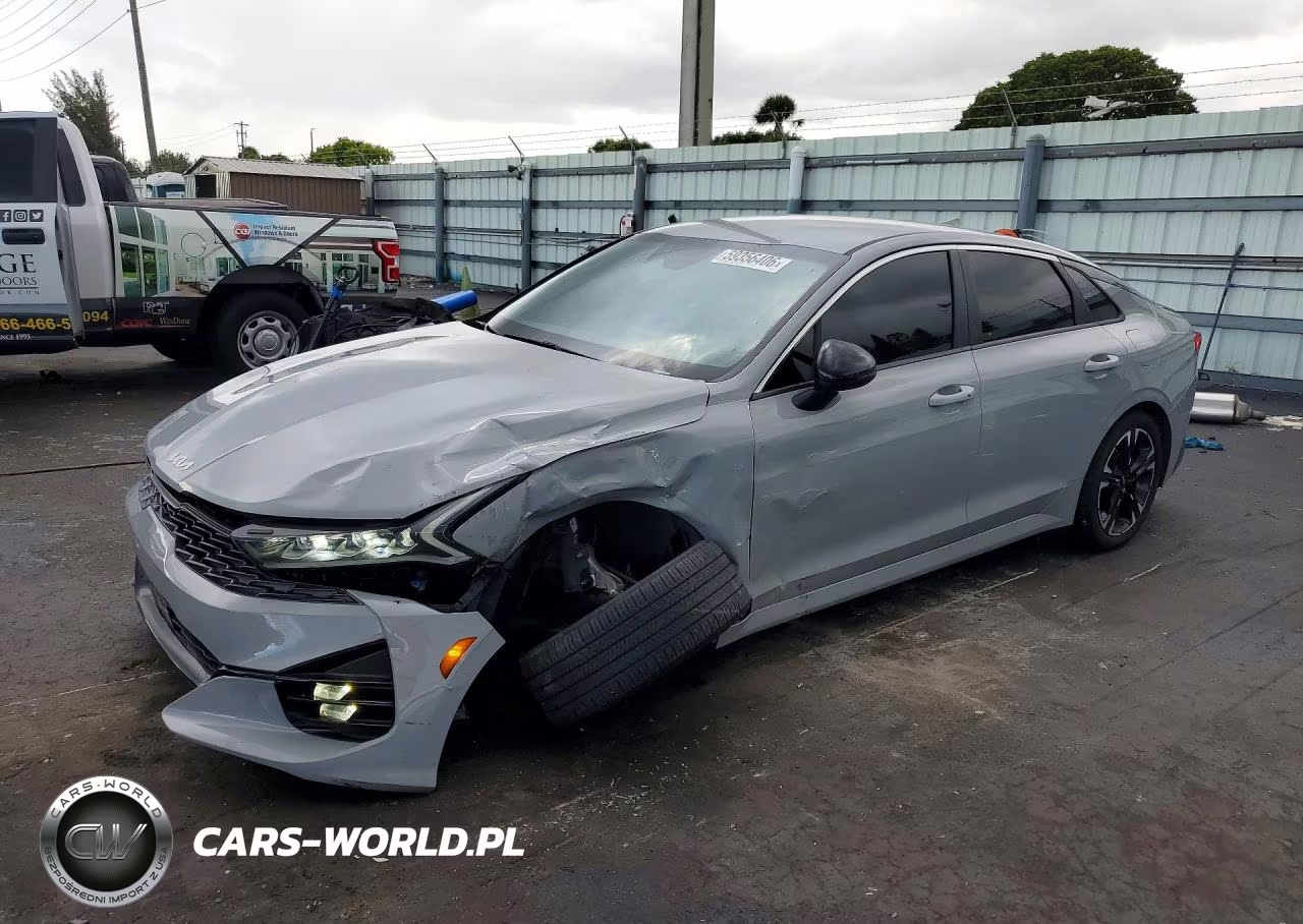 2024 Kia K5 Gt Line – zdjęcie 1 z 12