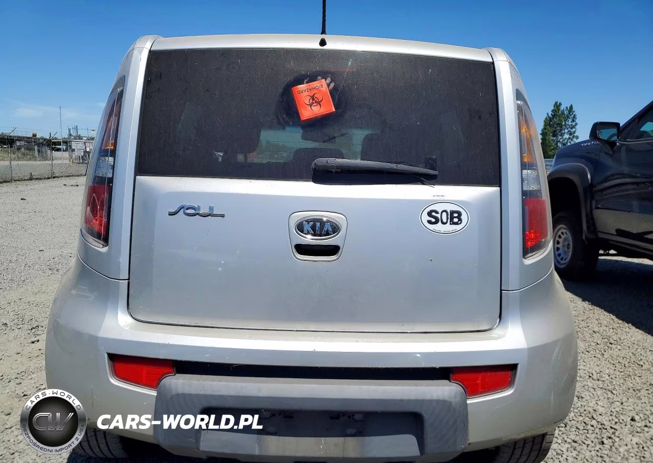 2011 Kia Soul VIN:KNDJT2A22A7068588 - 6