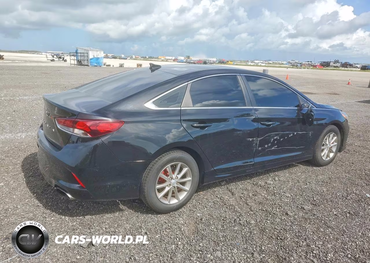 2018 Hyundai Sonata Se VIN:5NPE24AF5JH603282 - 3