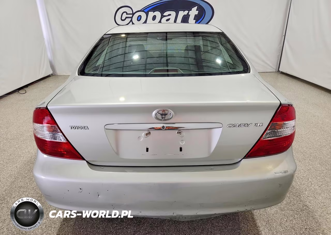 2003 Toyota Camry Le VIN:JTDBE32K330242246 - 6