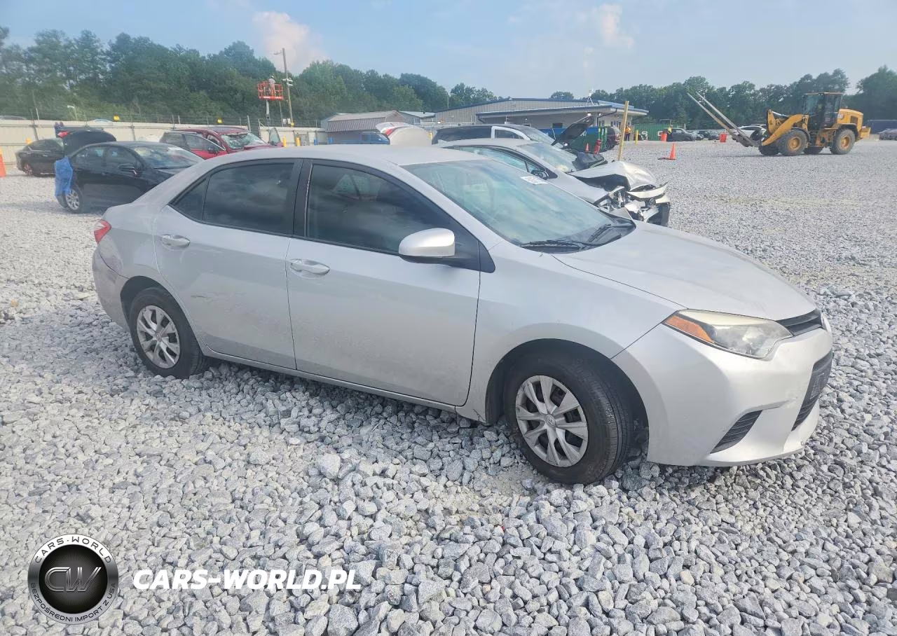 2015 Toyota Corolla L VIN:2T1BURHE2FC411061 - 4