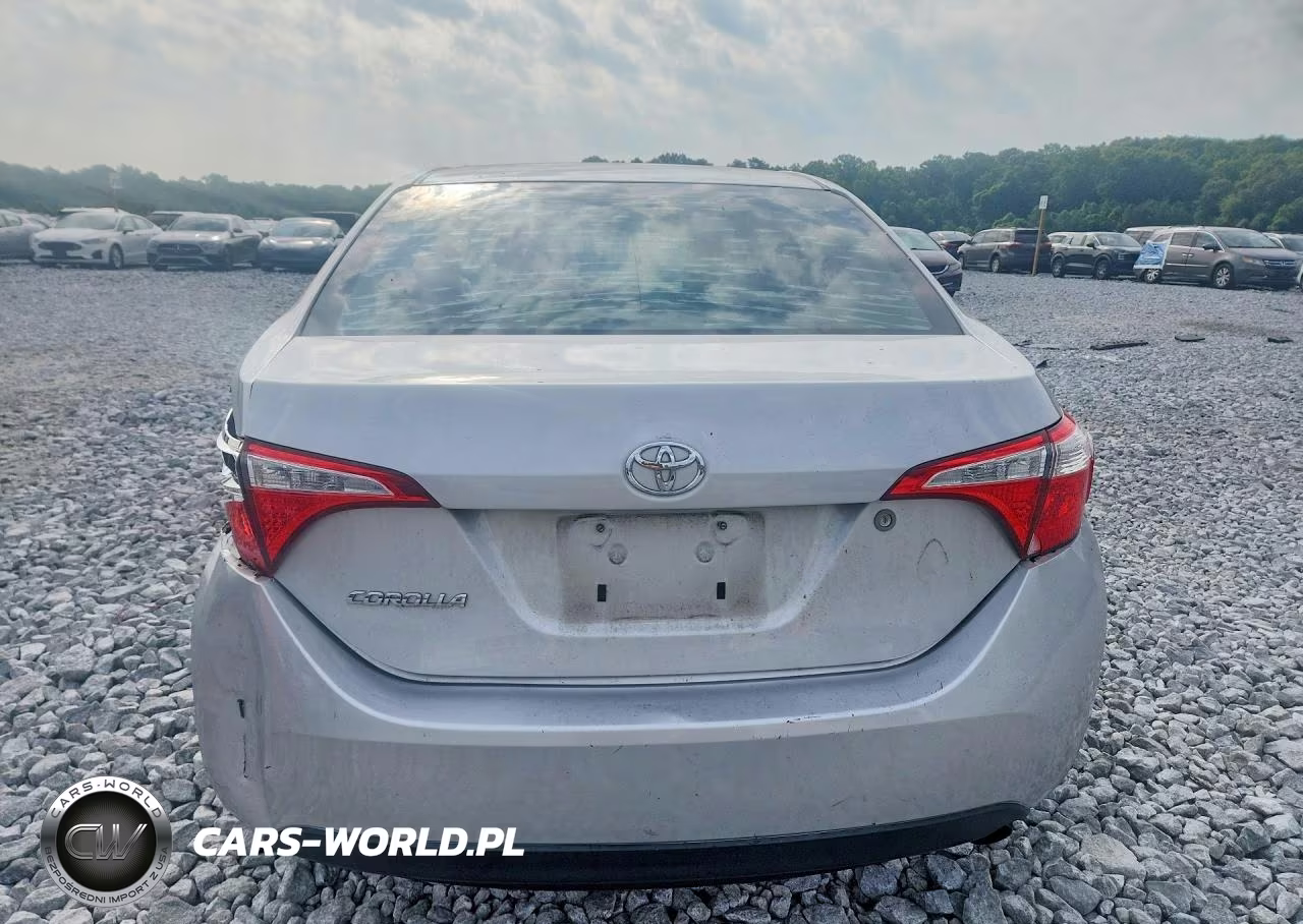 2015 Toyota Corolla L VIN:2T1BURHE2FC411061 - 6