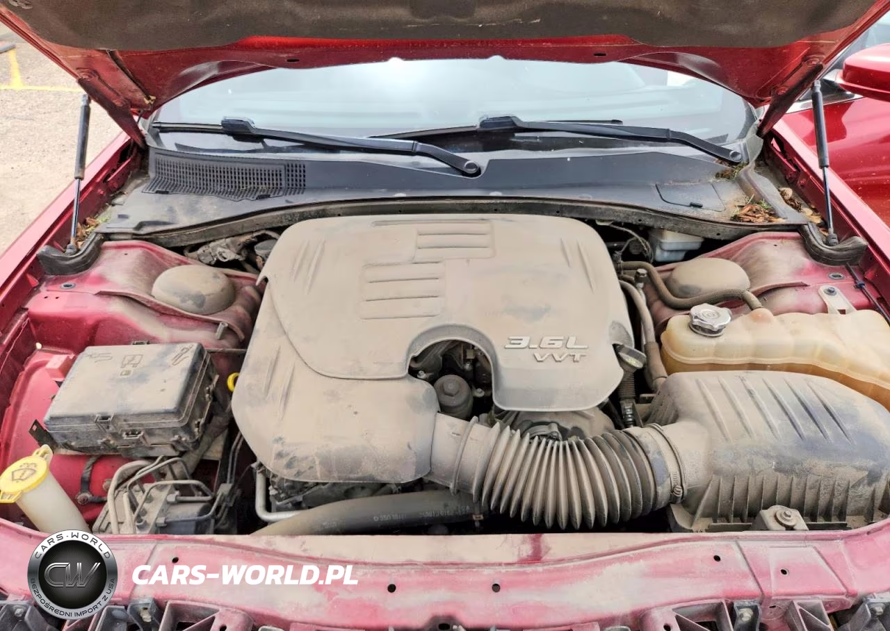 2012 Chrysler 300 VIN:2C3CCAAG7CH193063 - 11