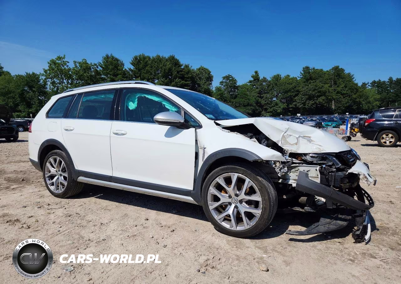 2017 Volkswagen Golf Alltrack S VIN:3VWH17AU9HM503381 - 4