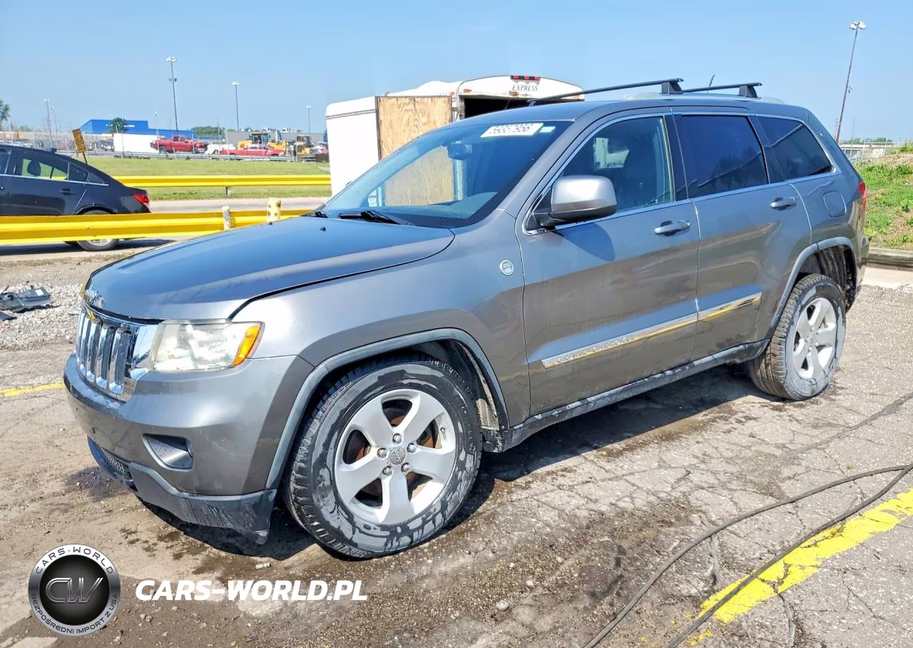 2011 Jeep Grand Cherokee Laredo – zdjęcie 1 z 14