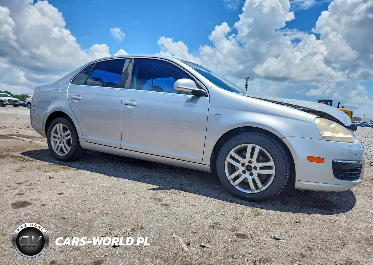 2007 Volkswagen Jetta Wolfsburg VIN:3VWEF71K57M076847 - 4
