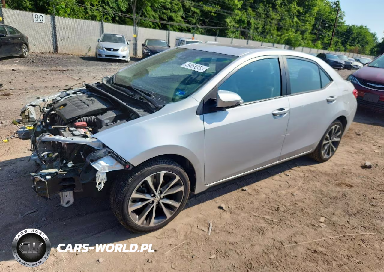 2019 Toyota Corolla Se – zdjęcie 1 z 13