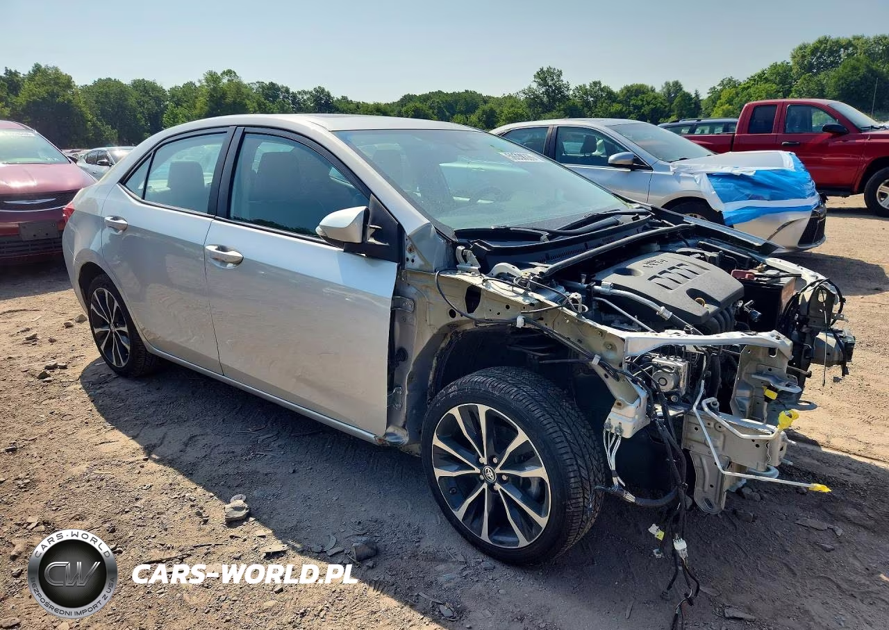 2019 Toyota Corolla Se VIN:2T1BURHE5KC130057 - 4