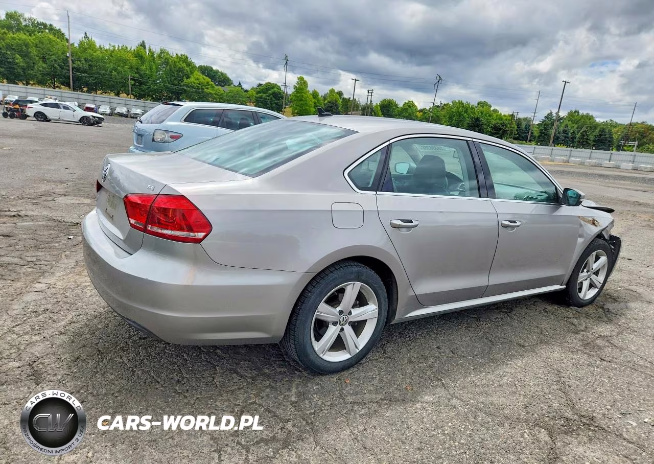 2013 Volkswagen Passat Se VIN:1VWBP7A34DC018797 - 3