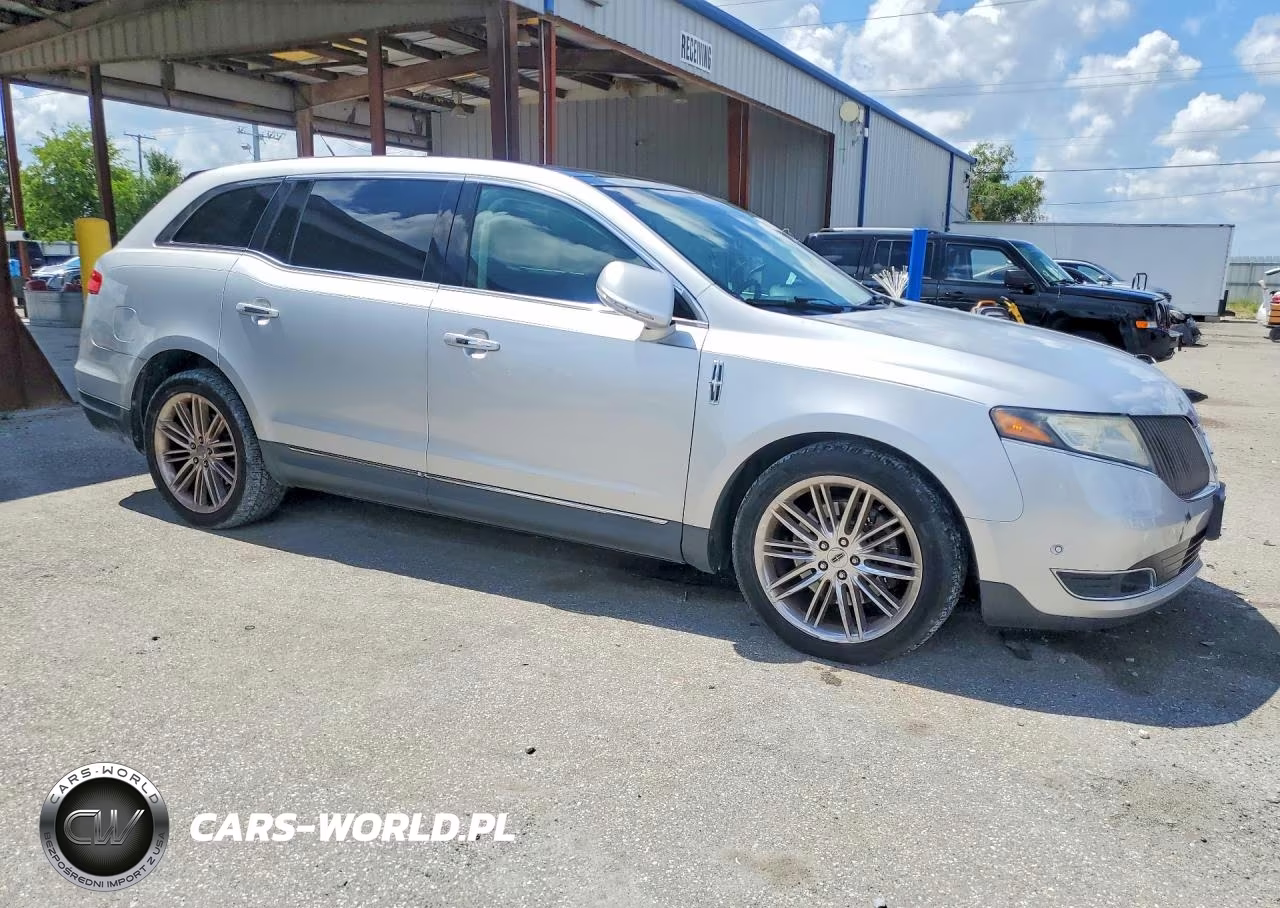 2013 Lincoln Mkt VIN:2LMHJ5AT3DBL52385 - 4
