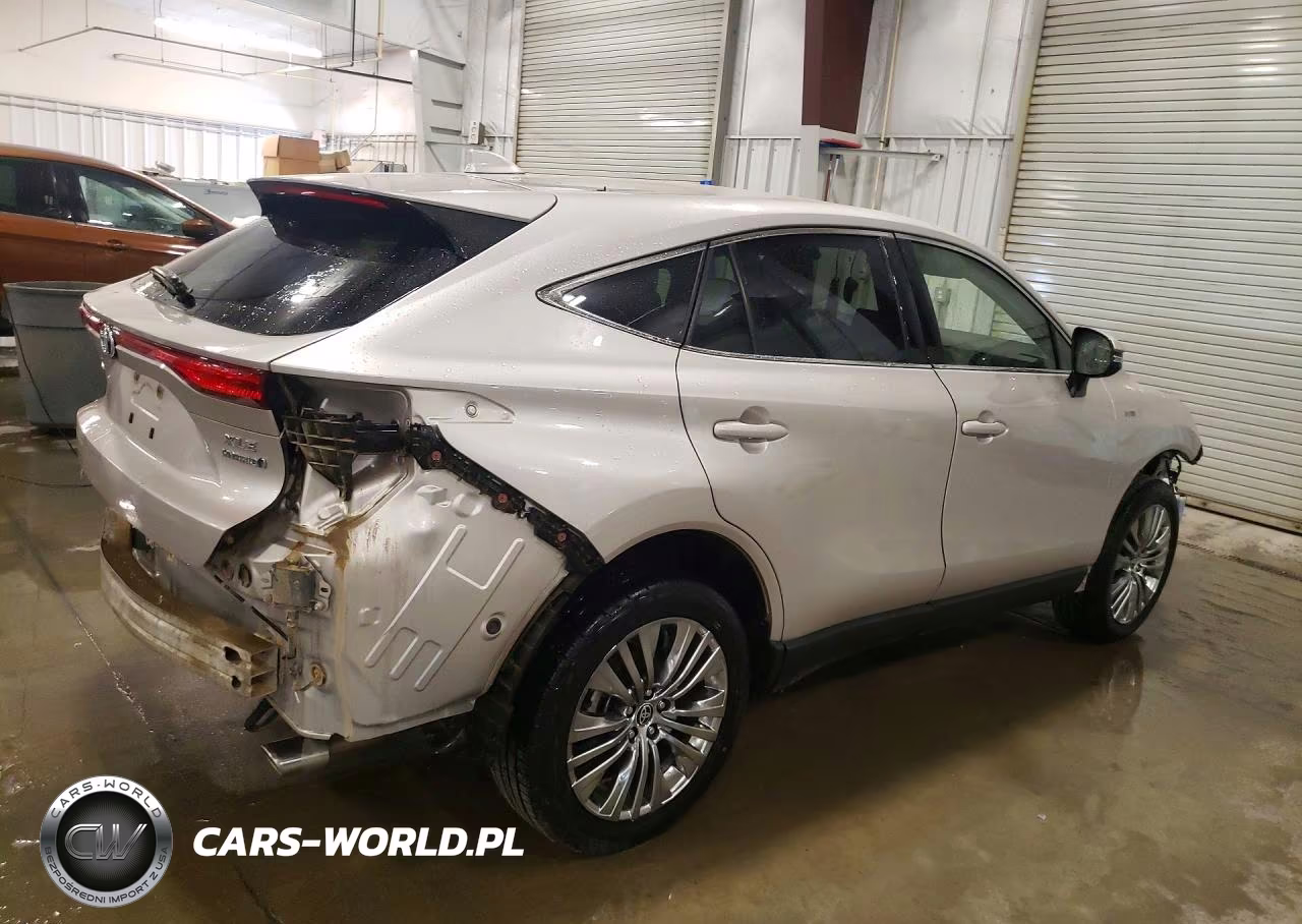 2021 Toyota Venza Xle VIN:JTEAAAAH1MJ053880 - 3