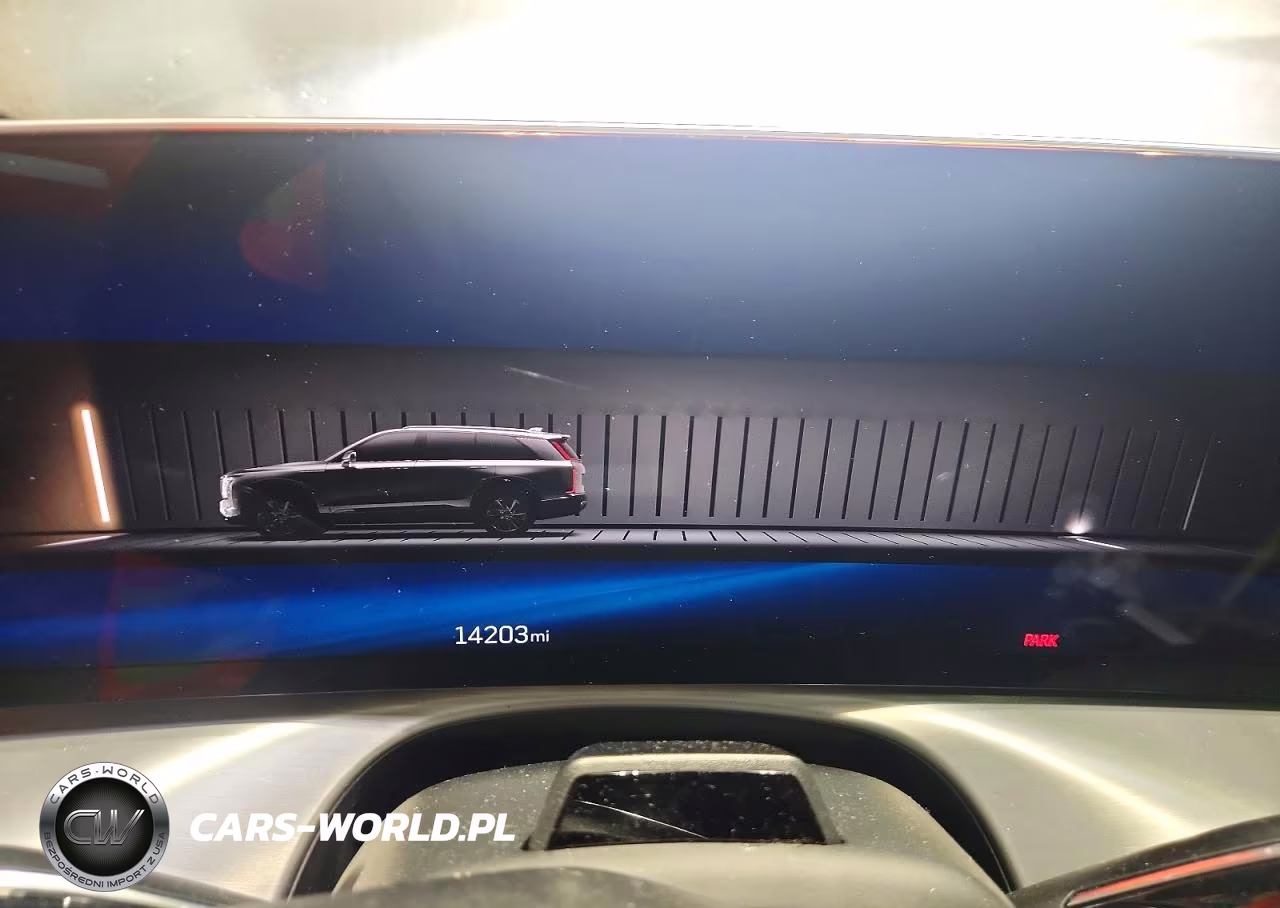 2026 Cadillac Vistiq Luxury VIN:1GYC3KML7TZ713346 - 9