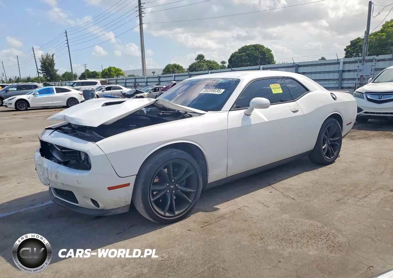 2018 Dodge Challenger Sxt – zdjęcie 1 z 12