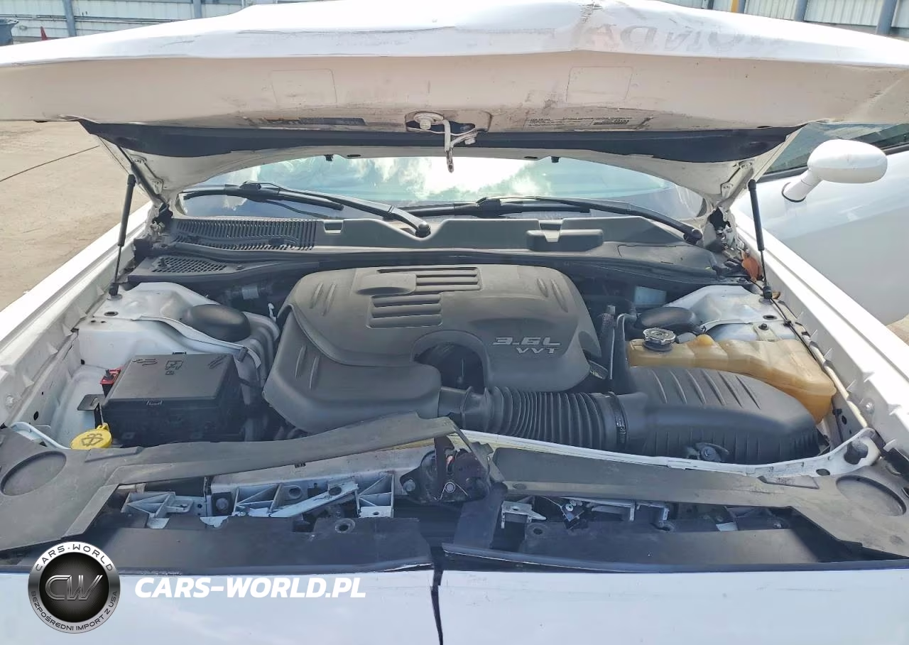 2018 Dodge Challenger Sxt VIN:2C3CDZAG1JH112390 - 11