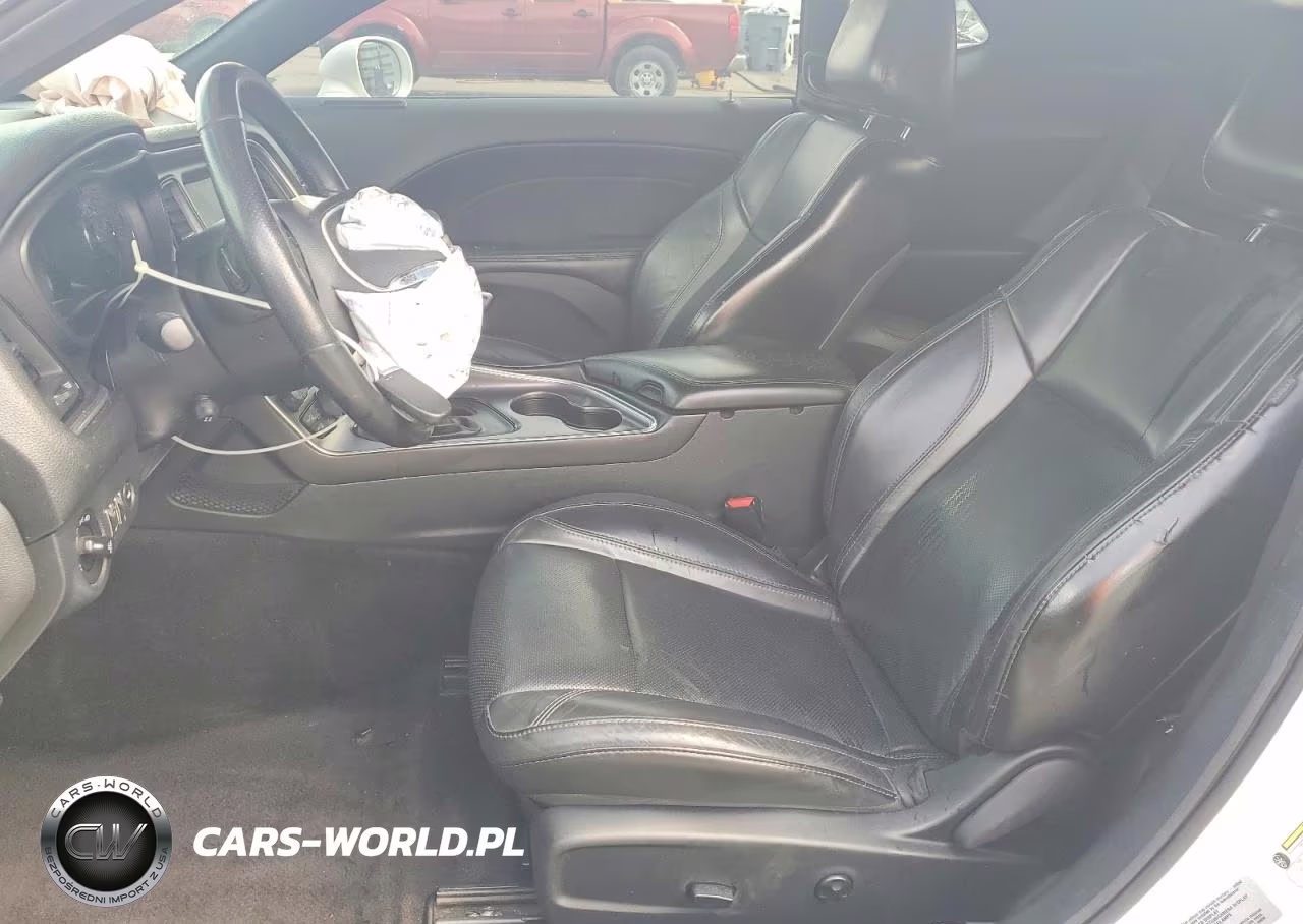 2018 Dodge Challenger Sxt VIN:2C3CDZAG1JH112390 - 7