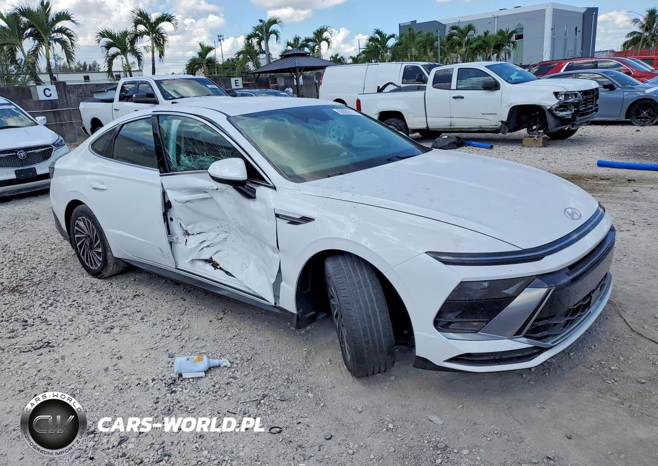2025 Hyundai Sonata Hybrid Sel VIN:KMHL34JJ3SA110231 - 4