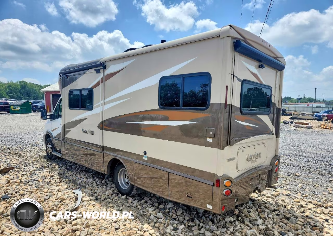2018 Winnibago Recreational Vehicle (Rv) VIN:8BNPF4CC7GE128095 - 3