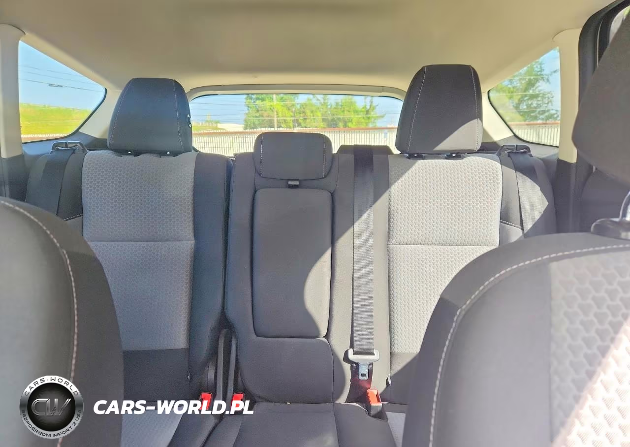 2017 Ford Escape Se VIN:1FMCU0GD7HUE03936 - 10