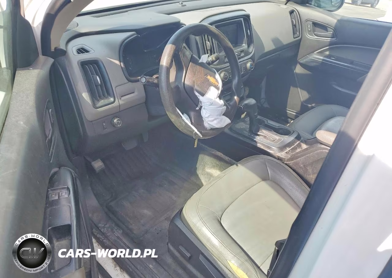 2018 Chevrolet Colorado VIN:1GCHSBEA9J1140344 - 8