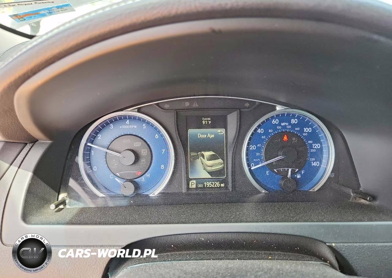 2017 Toyota Camry Xle VIN:4T1BF1FK2HU273527 - 9
