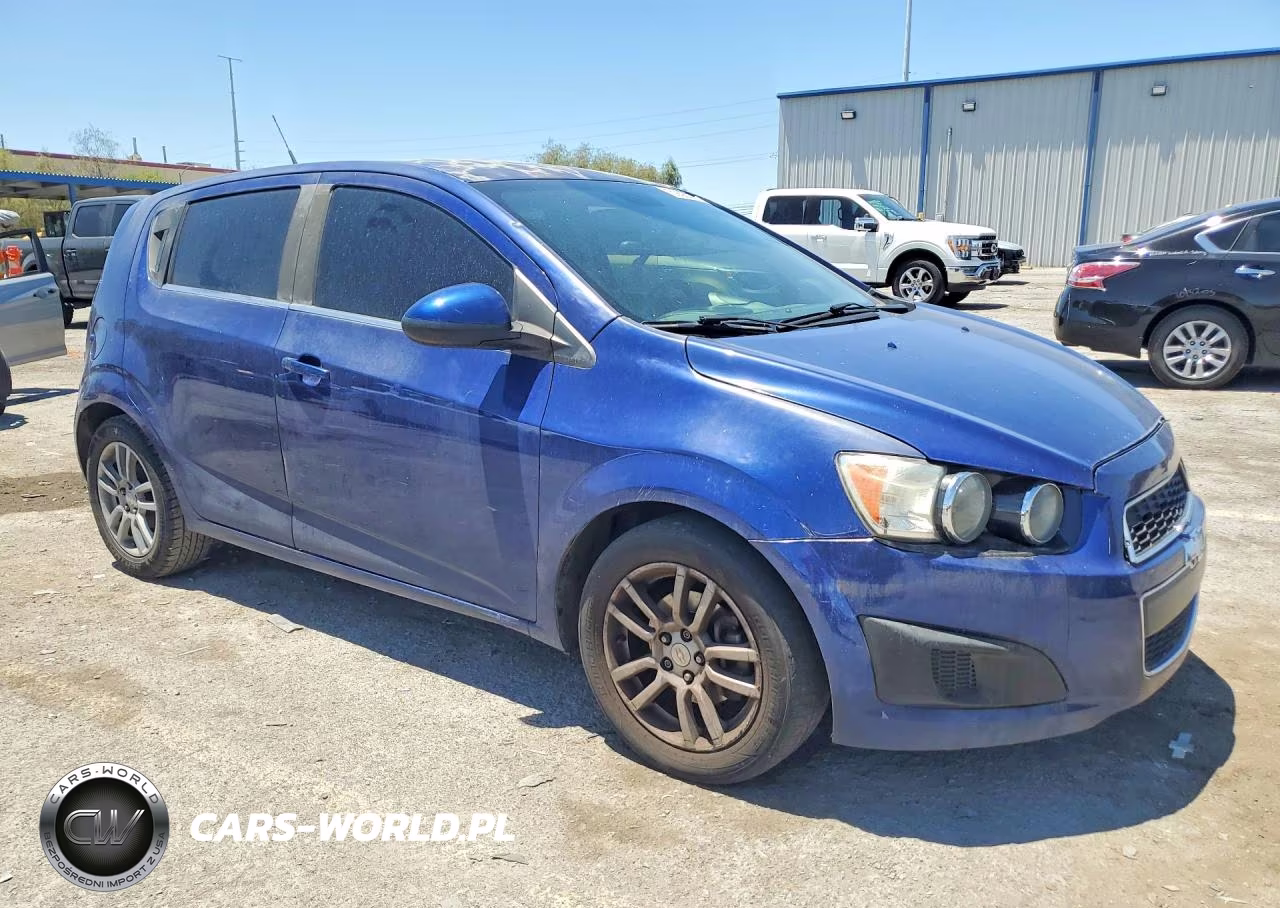 2013 Chevrolet Sonic Lt VIN:1G1JC6SH7D4209700 - 4
