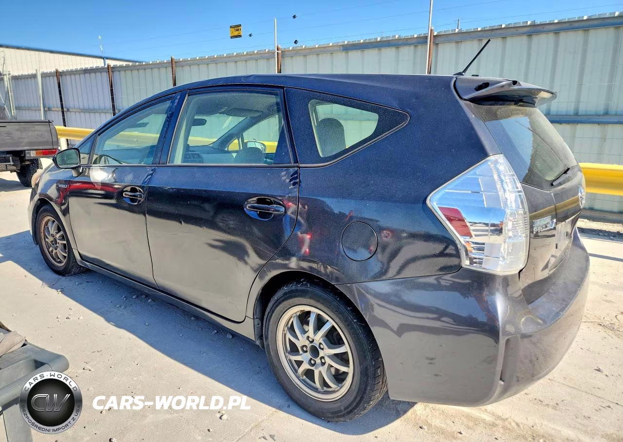 2014 Toyota Prius V Two VIN:JTDZN3EU6EJ008255 - 2