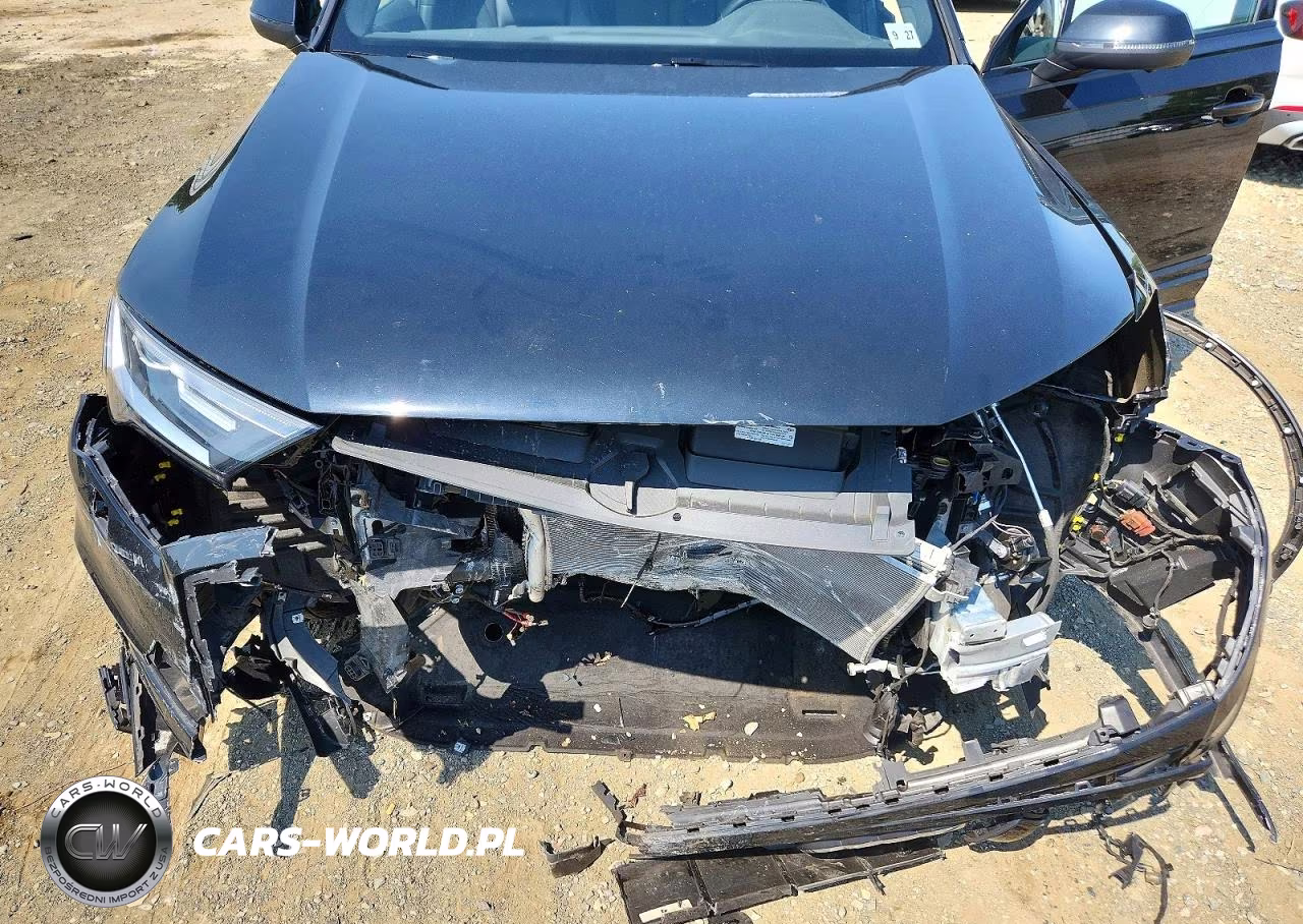 2023 Audi Q7 Premium Plus VIN:WA1LCBF74PD000567 - 12